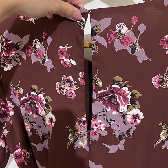 ASTR The Label Floral Dress - Picture 6 of 6